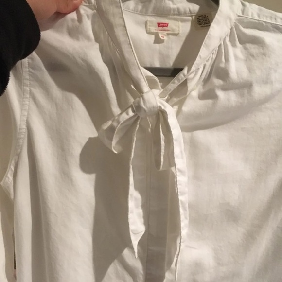 Levi’s Necktie Button Down - Picture 5 of 8